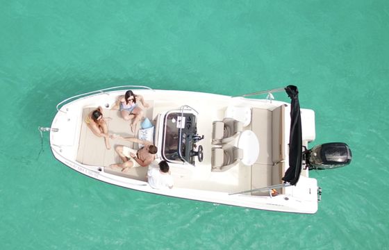Quicksilver Activ 605 Open