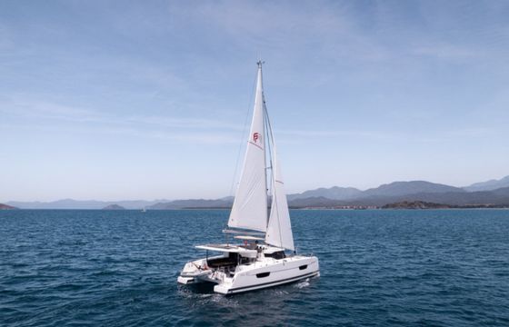 Fountaine Pajot Isla 40