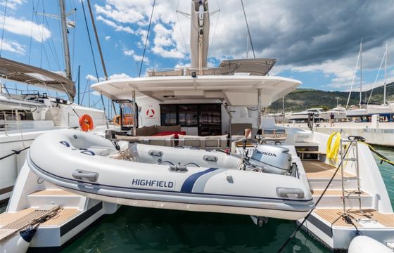Fountaine Pajot Saona 47