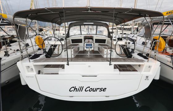 Dufour 470