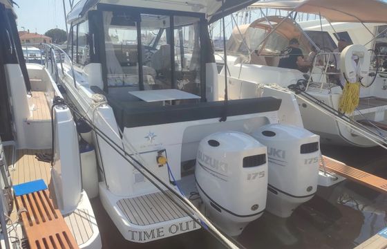 Jeanneau Merry Fisher 895