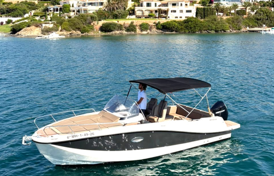 Quicksilver Activ 755 Sundeck