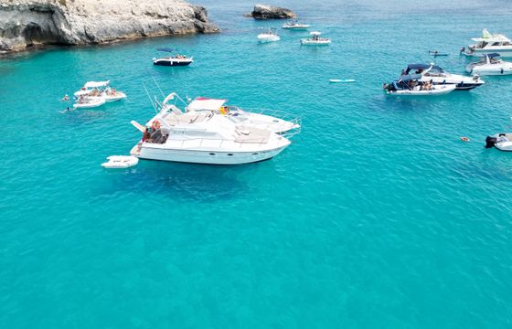 Azimut 37 Fly