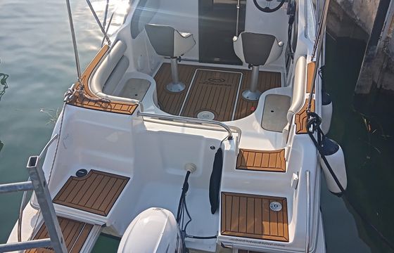 Manara Marine 620C