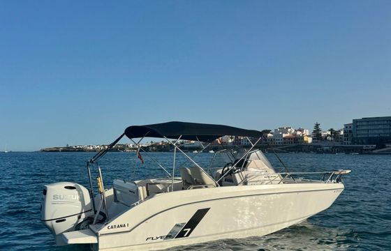 Bénéteau Flyer 7 SUNdeck