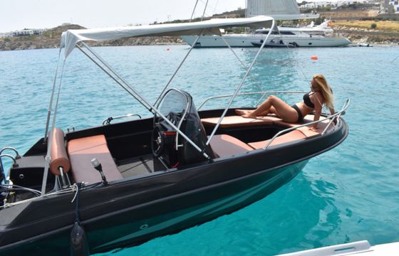 LA boat black edition 4.80