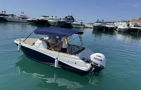 Jeanneau Cap Camarat 6.5 WA