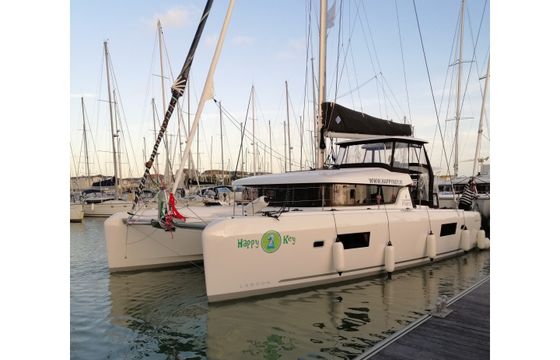 Lagoon 42