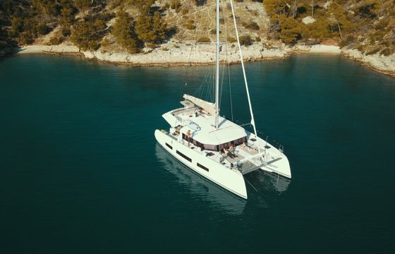 Dufour Catamarans 48 Sail