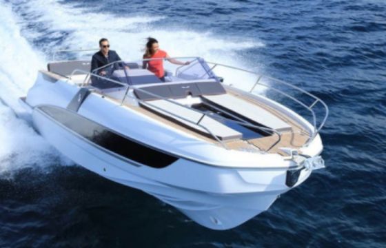 Bénéteau Flyer 8.8 SUNdeck