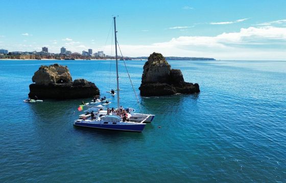 CUSTOMBUILT CATAMARAN 44