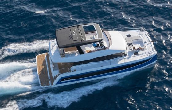 Fountaine Pajot MY6