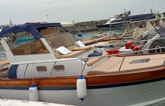 Fratelli Aprea Sorrento 7,50 Semi Cabinato