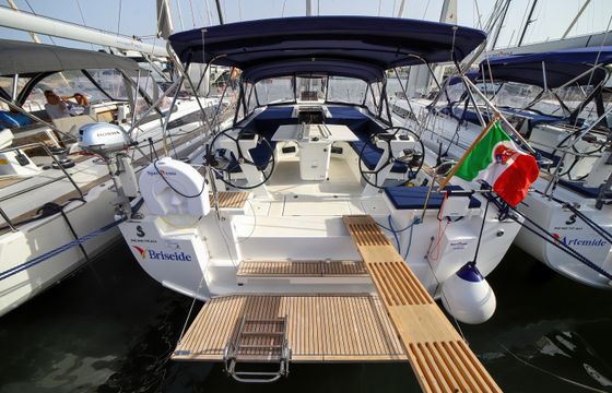 Bénéteau Oceanis 51.1
