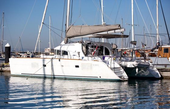 Lagoon 380