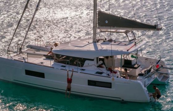 Lagoon 40