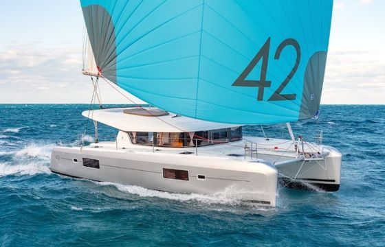 Lagoon 42