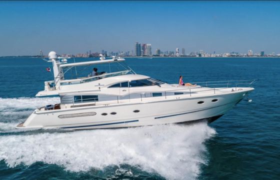 Fairline 64