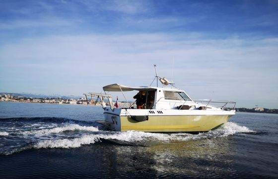 Bénéteau Antares 860