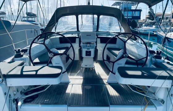 Hanse 418
