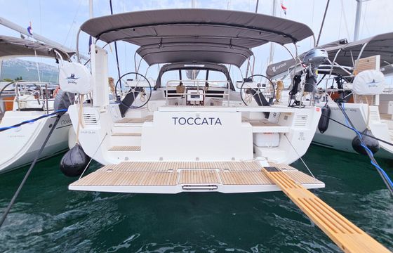 Dufour 470