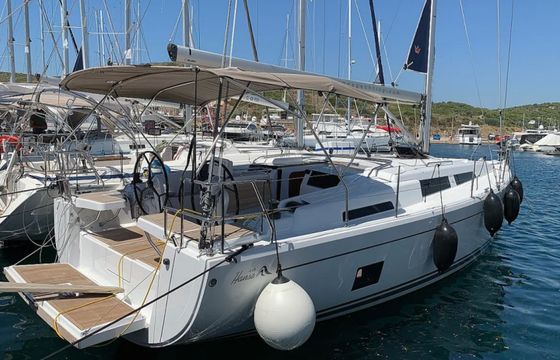 Hanse 418