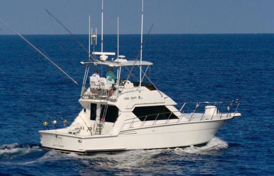 Hatteras Convertible 43'