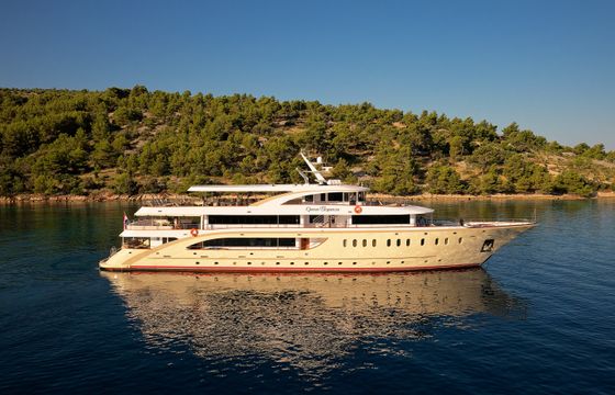 Motoryacht Queen Eleganza
