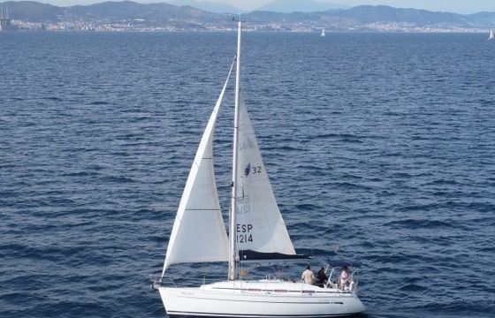Bavaria 32