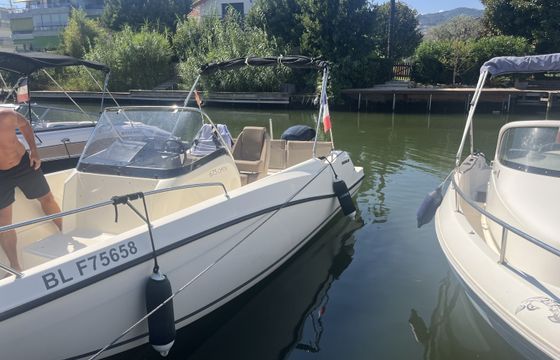 Quicksilver Activ 675 Open
