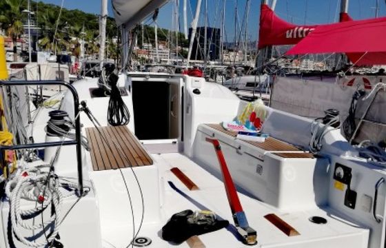 Bénéteau Oceanis 30.1