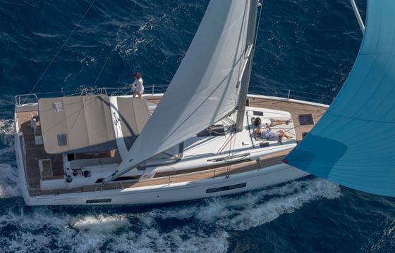 Bénéteau Oceanis Yacht 54