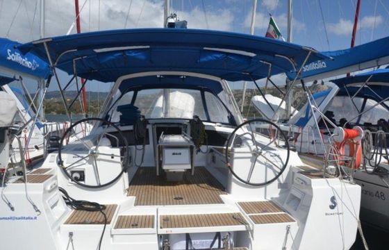 Bénéteau Oceanis 48