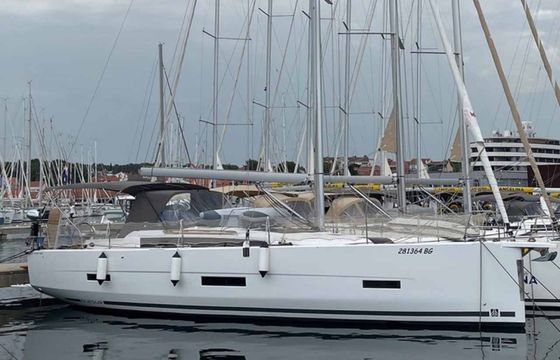 Dufour 430
