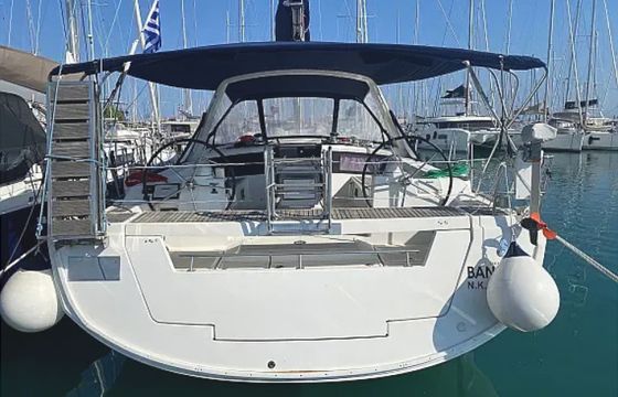 Bénéteau Oceanis 48