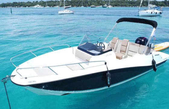 Quicksilver Activ 675 Open