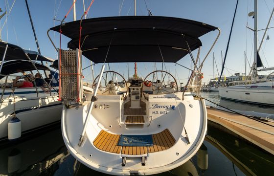Bavaria 44