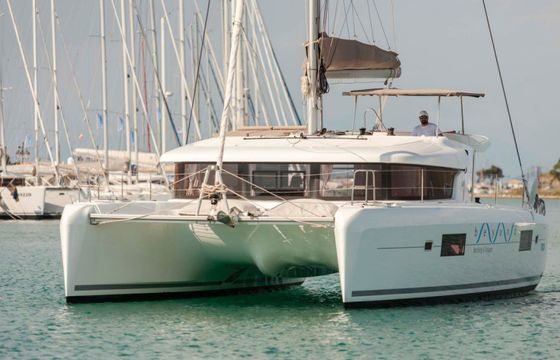 Lagoon 42