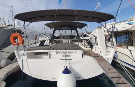Dufour 530
