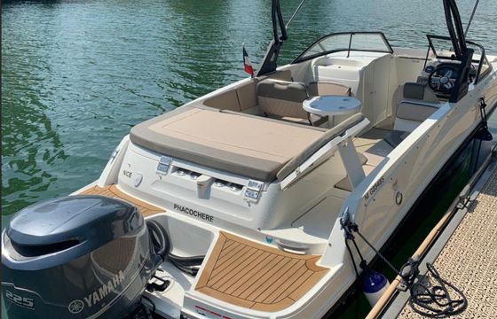Bayliner VR6