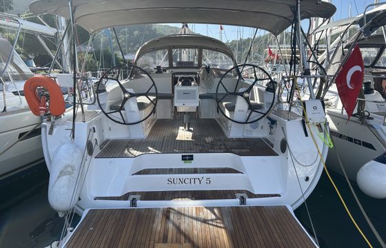 Bavaria Cruiser 46