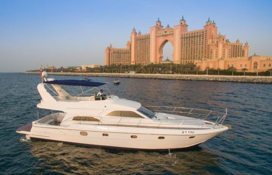 ADORA 55 FEET