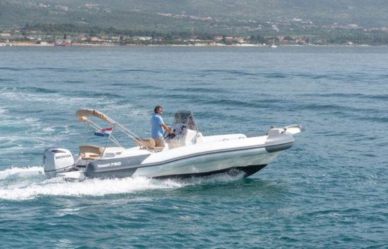 Marlin Boat 790 Pro Dynamic
