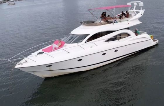 Sunseeker 62'