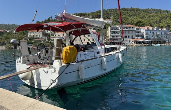 Bénéteau Oceanis 35