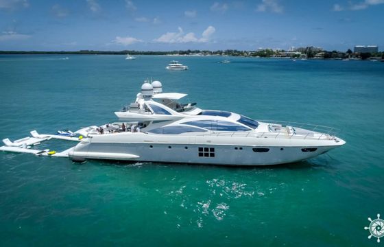 Azimut Scarlet