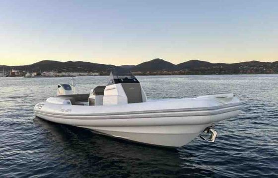 Renier R8 Tourer