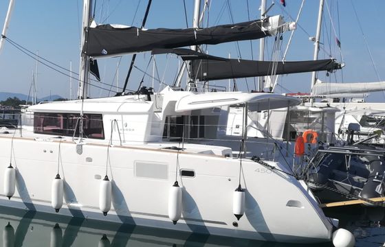 Lagoon 450 F