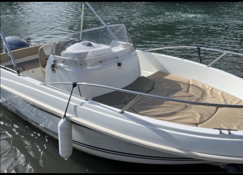 Jeanneau Cap Camarat 5.5 CC Style