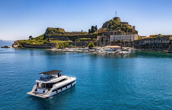 Fountaine Pajot MY 44 Platinium